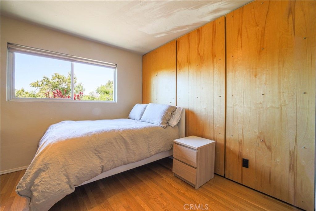 listing image 130724126781230116017