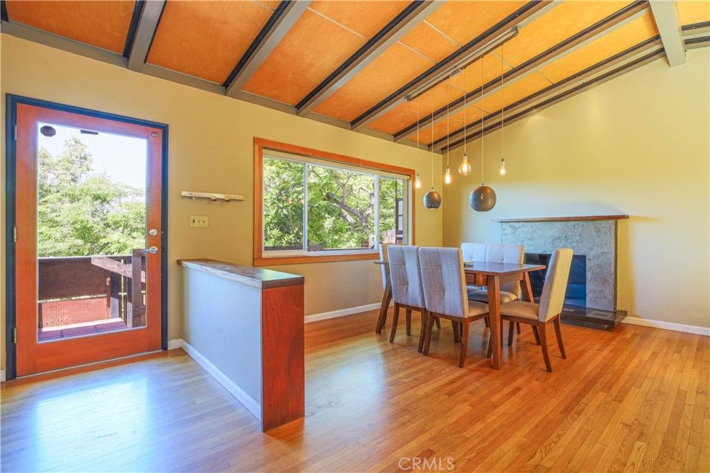 listing image 130728151472390563628