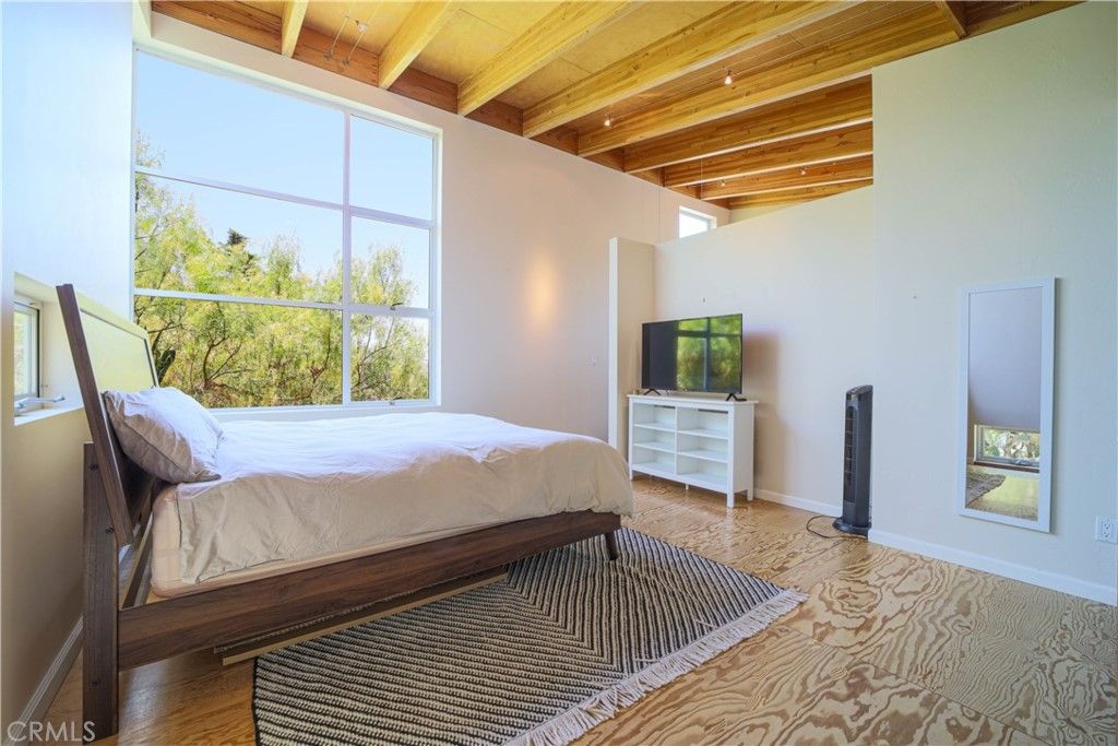 listing image 130726704774148187736