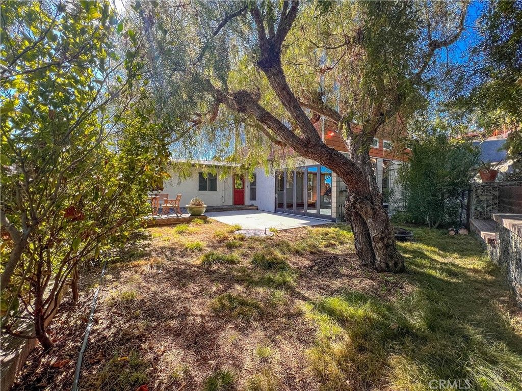 listing image 130726186517437602627