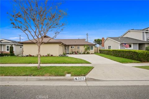 A home in Los Alamitos