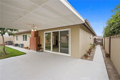 A home in Los Alamitos