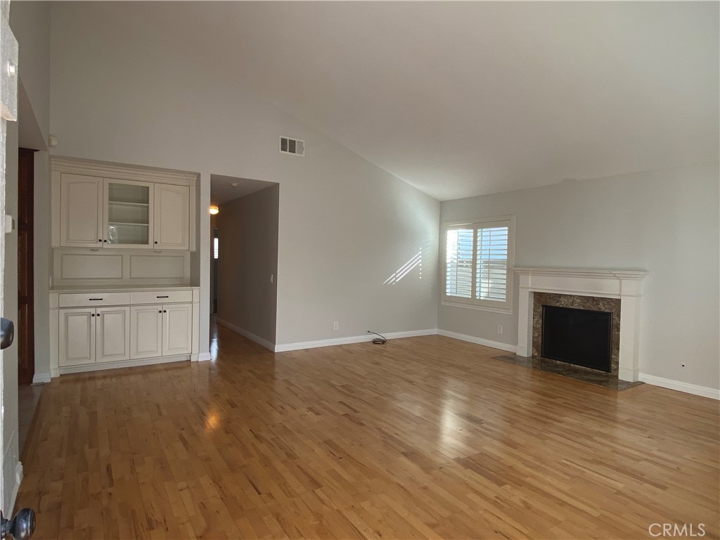 11598 Wake Circle