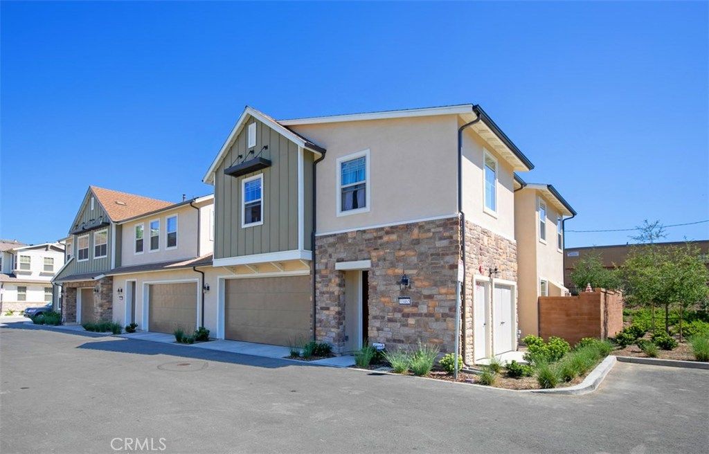 listing image 130723182141532602719
