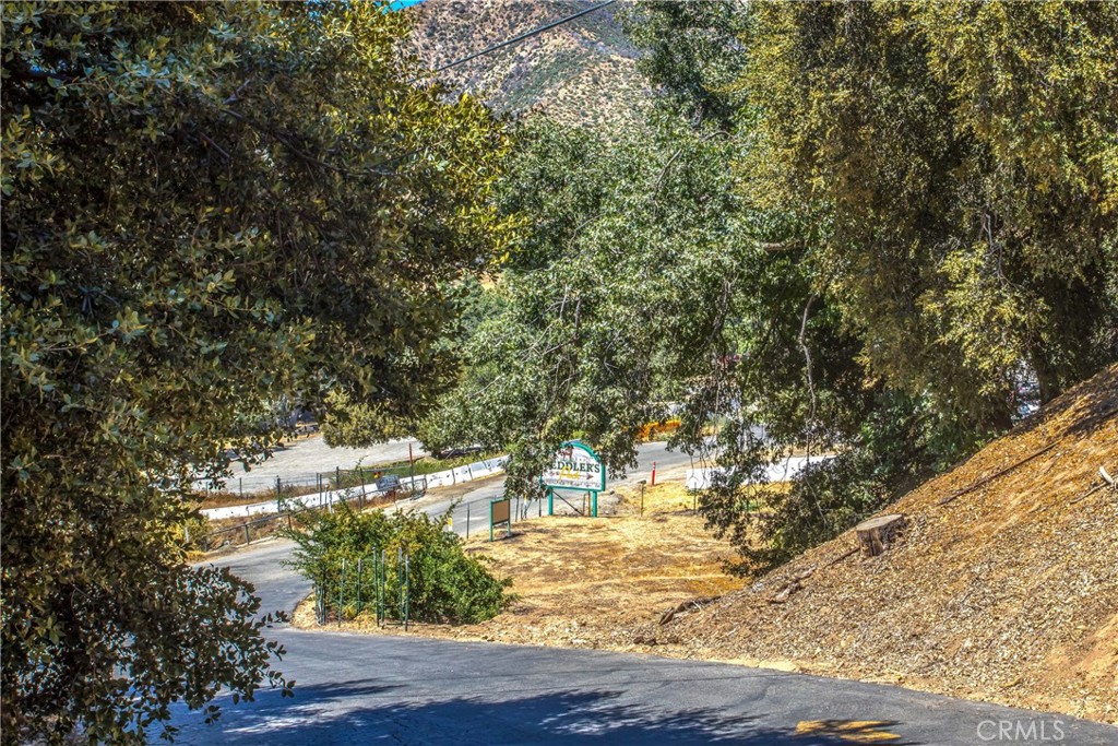 39065 Oak Glen Road