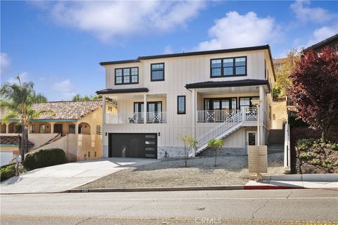 A home in Canyon Lake