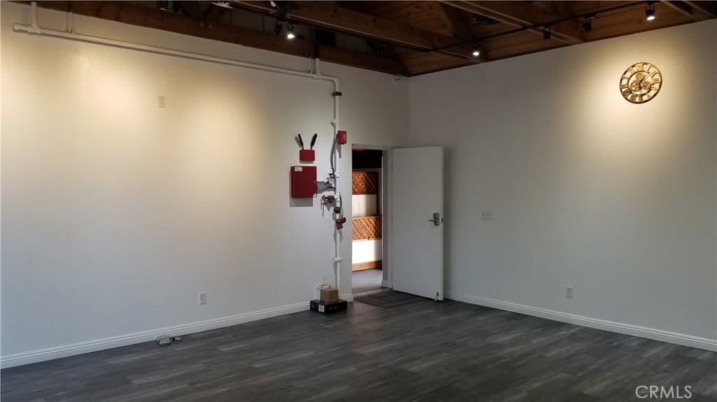 4515 Santa Anita Avenue