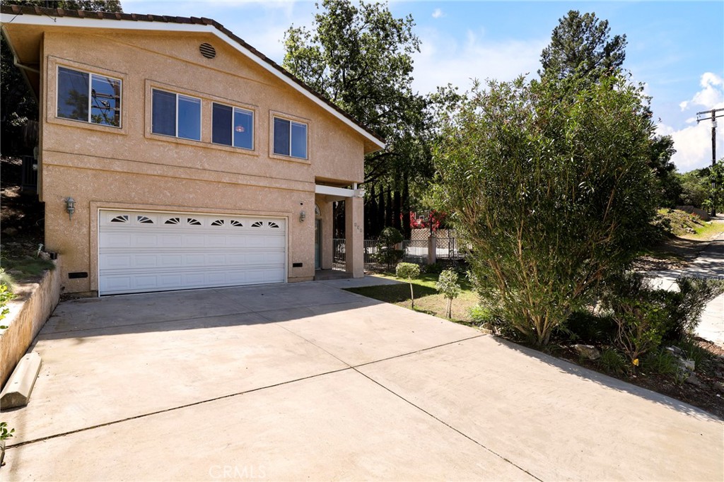 272 Manzanita Lane