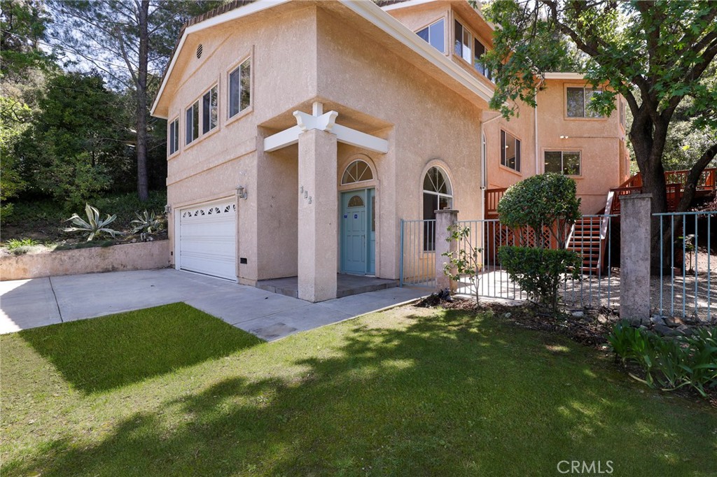 272 Manzanita Lane