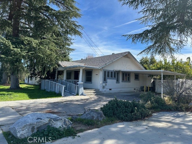 41861 Acacia Avenue