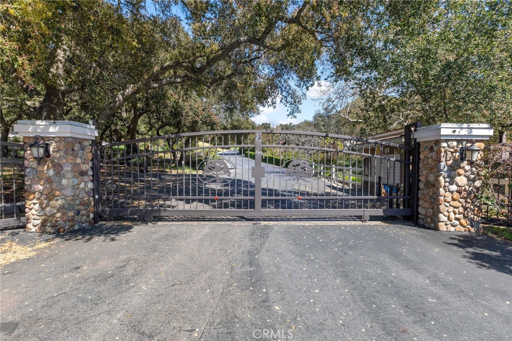 19401 Wunder Trail