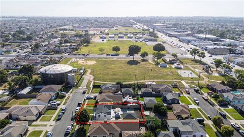 A home in Compton