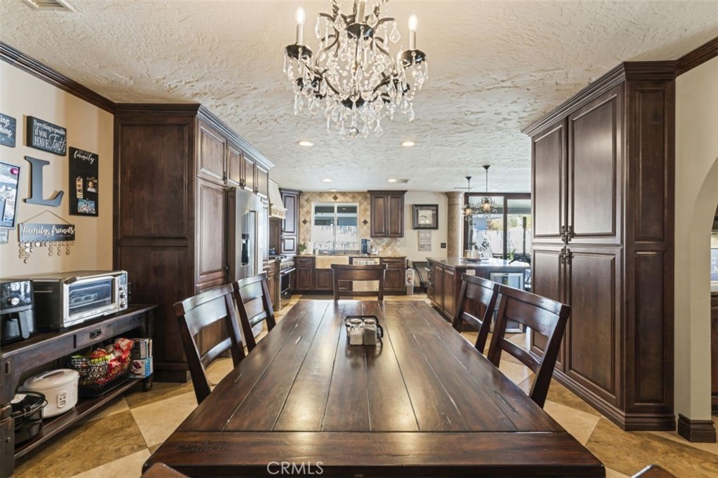 21887 Strawberry Lane
