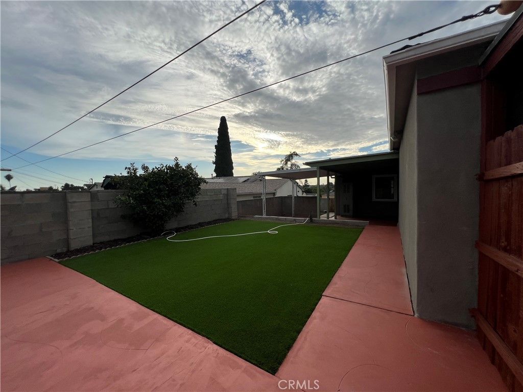 listing image 130725539900998890136
