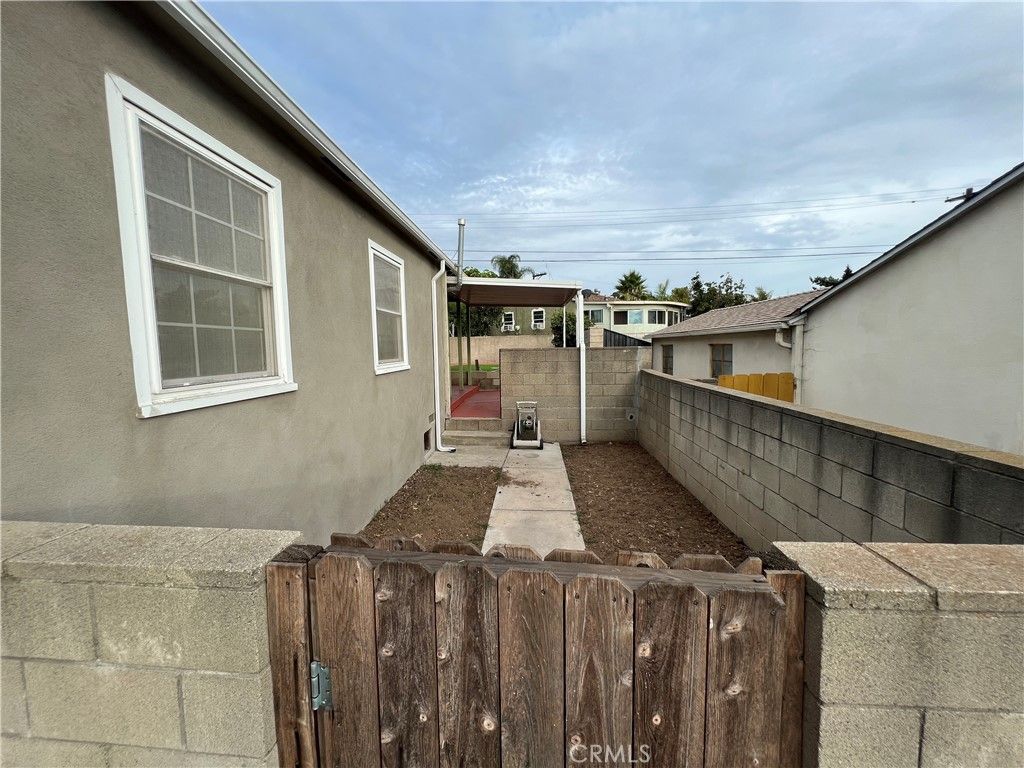listing image 130723874907817240600
