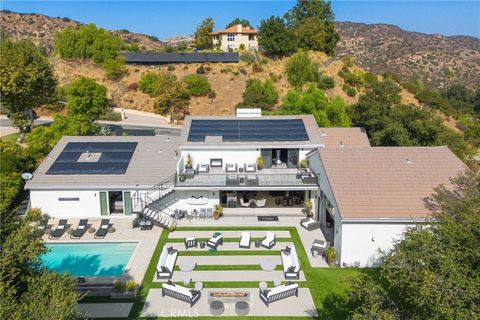 A home in Bell Canyon