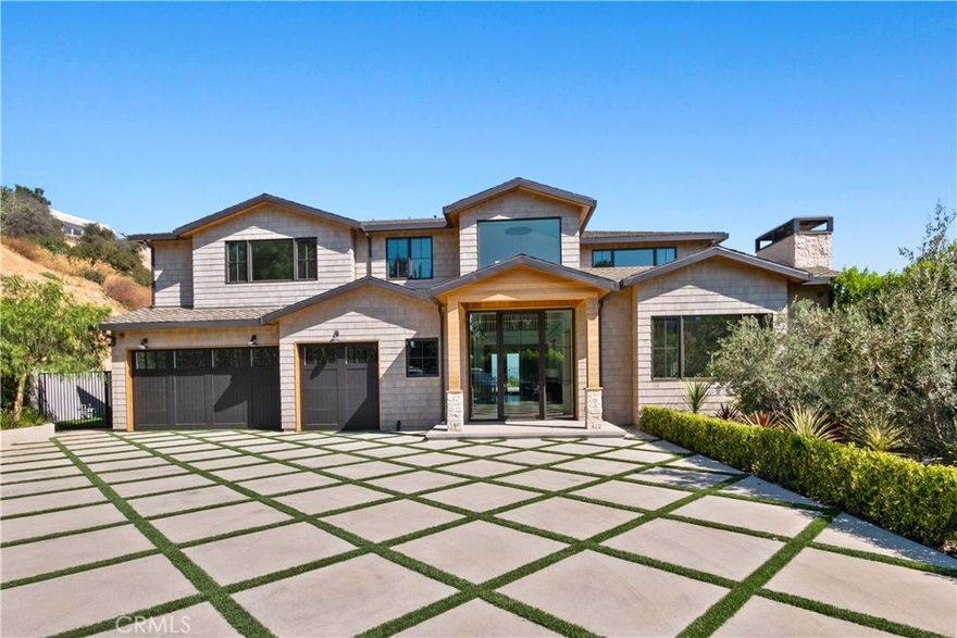 Stunning New Construction in Encino!!! &#13;
Sold before processing!!!
