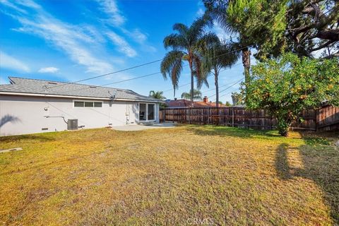 A home in La Mirada