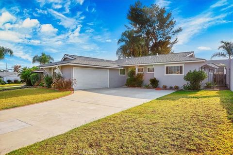 A home in La Mirada