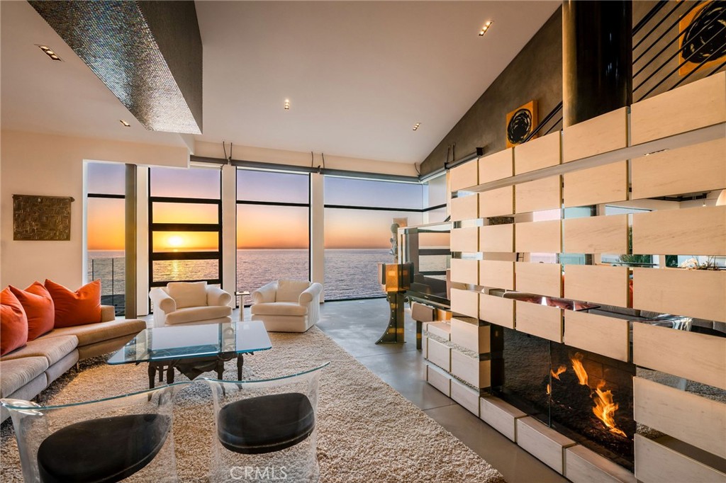 2665 Victoria Drive