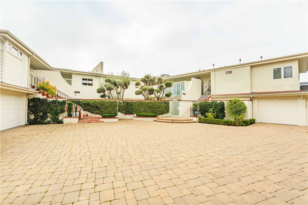 1203 Bayside Drive