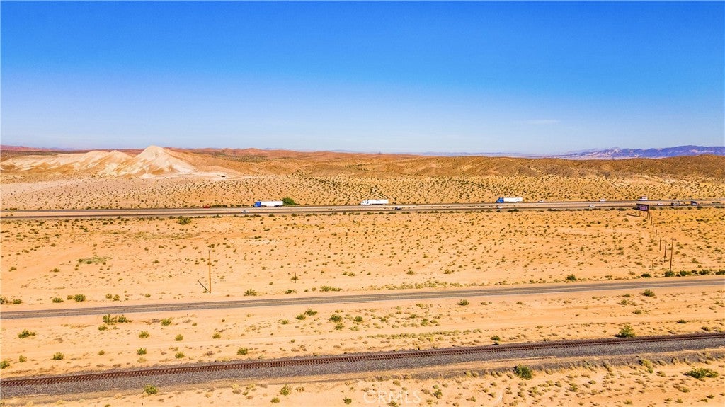 17 Yermo Road