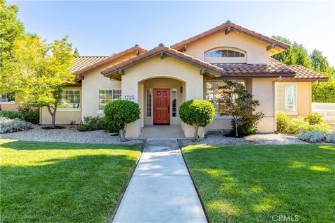 A home in Templeton