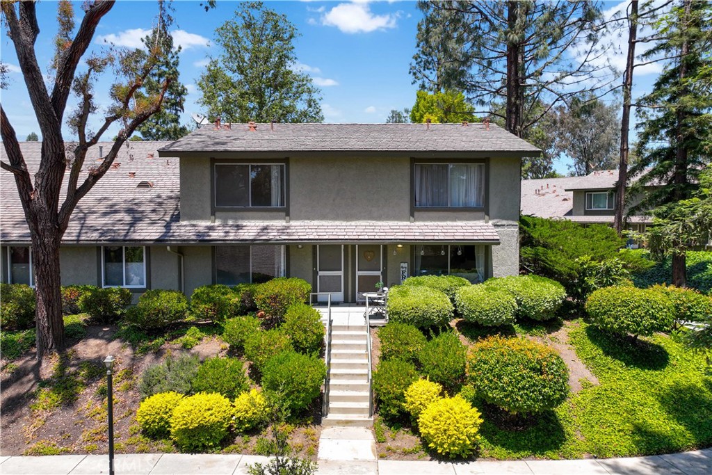 View Thousand Oaks, CA 91360 condo