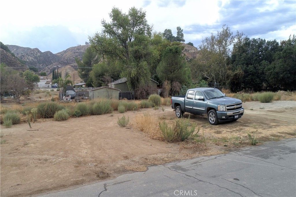 listing image 130720556704414401324