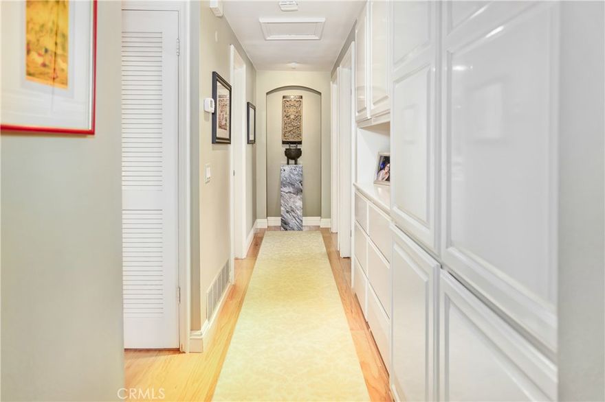 VIEW..VIEW..VIEW..  This home is located right on the Bluffs edge over looking the Upper Newport Bay with a 180 degree view. This home comes with 3 bedrooms , 2 bathrooms, a living room, dinning room, Kitchen and a 20'X40' out door patio for your enjoyment.  This is a J Plan and has direct access from the 2 car garage  into the house. The home also has features like AC, retractable awning, master walk in closet, master duel sinks, carpet in both bedrooms , wood flooring thru out the rest of the house, tile in the bathrooms and a fire place.