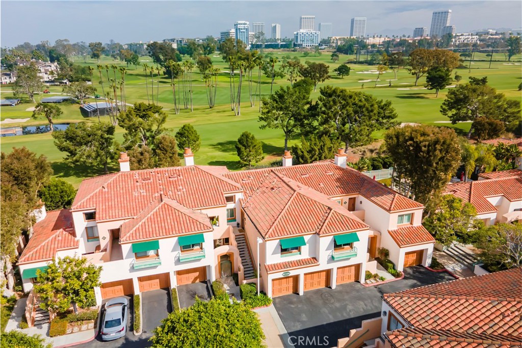 278 Villa Point Drive