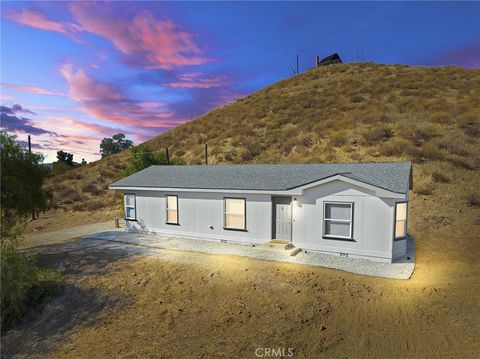 A home in Perris