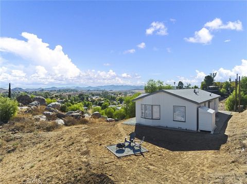 A home in Perris