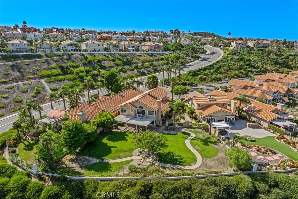 Village Niguel Summit (VIL) - Residential Lease