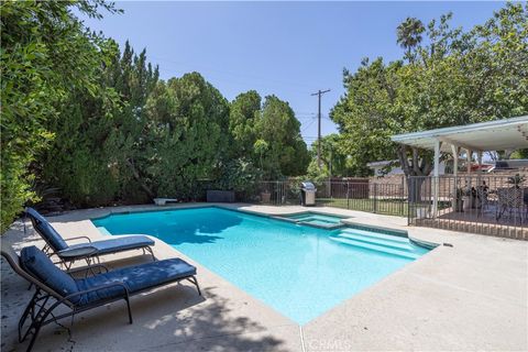 A home in Porter Ranch