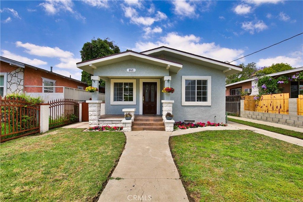 listing image 130724727456296279210