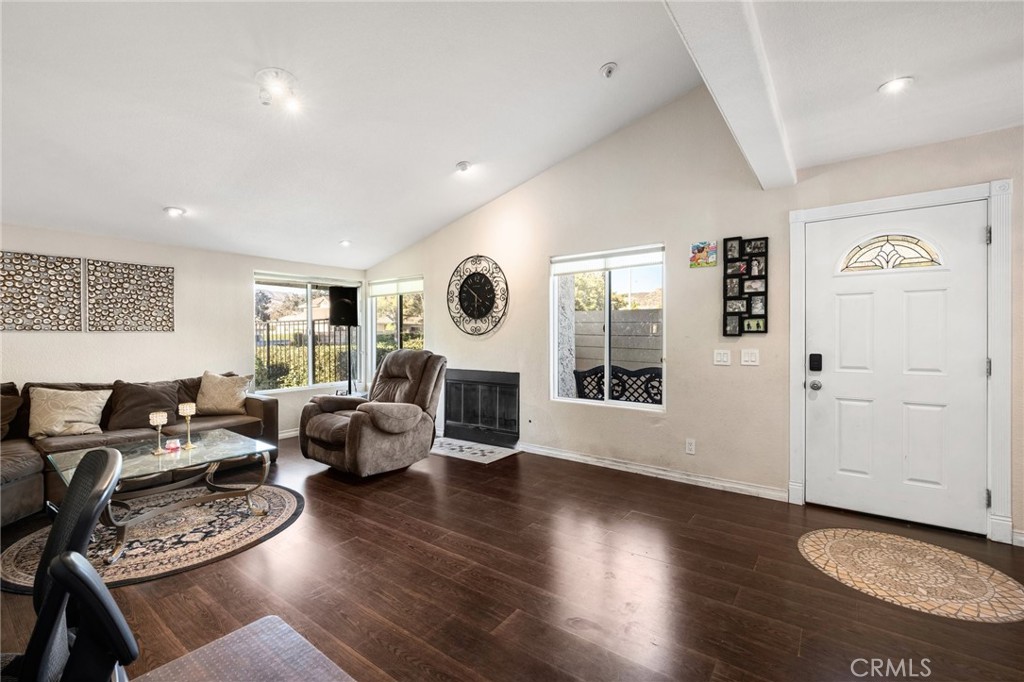 Photo 4 of 25 of 5646 E Los Angeles Avenue townhome