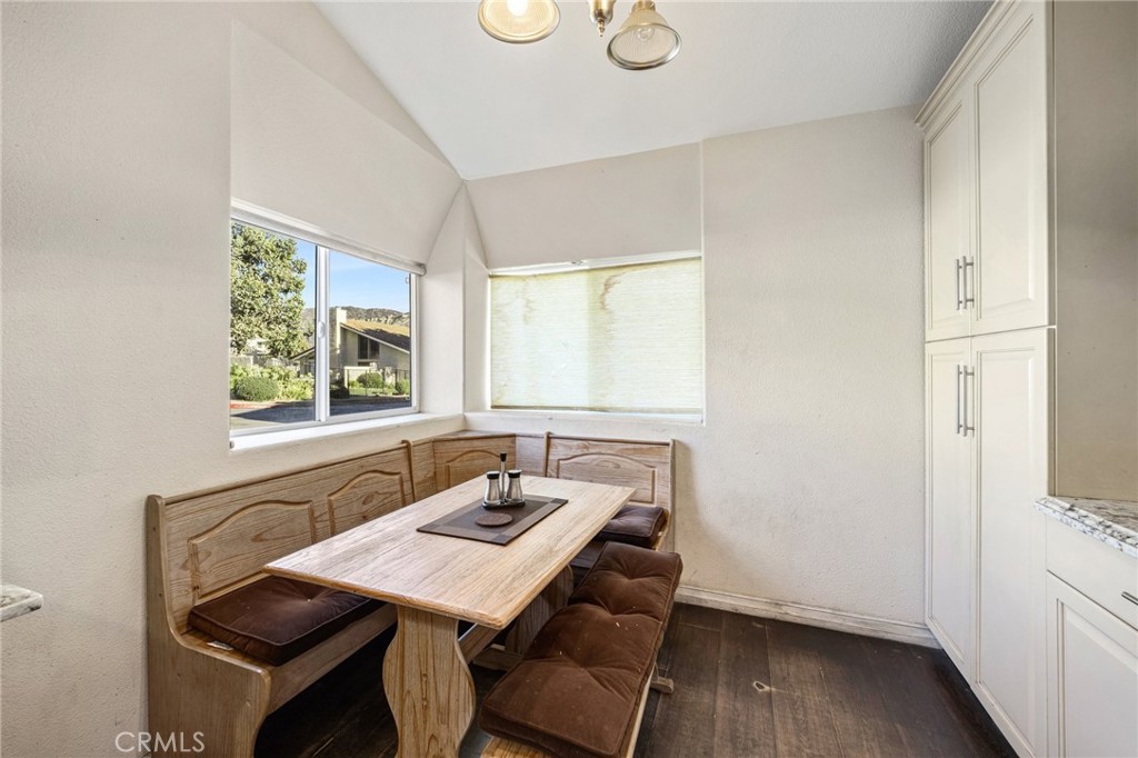 Photo 9 of 25 of 5646 E Los Angeles Avenue townhome