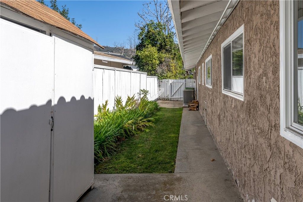 listing image 42