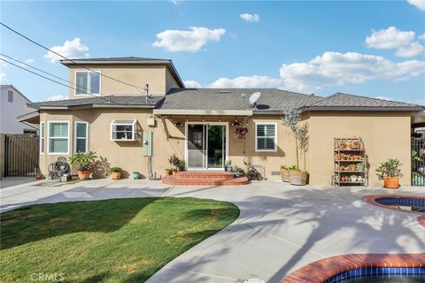 A home in Los Alamitos