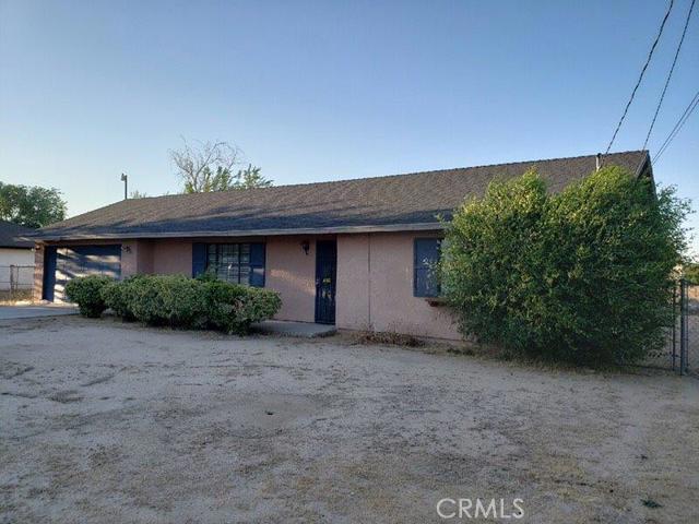 NEW ON MARKET: DRIVE BY ONLY AT THIS TIME Association Amenities: None # of RV Spaces: 0NONE Lot Location Type: Standard Location Landscaping: Partial Special Features: None # of Attached Spaces: 2 # of Detached Spaces: 0