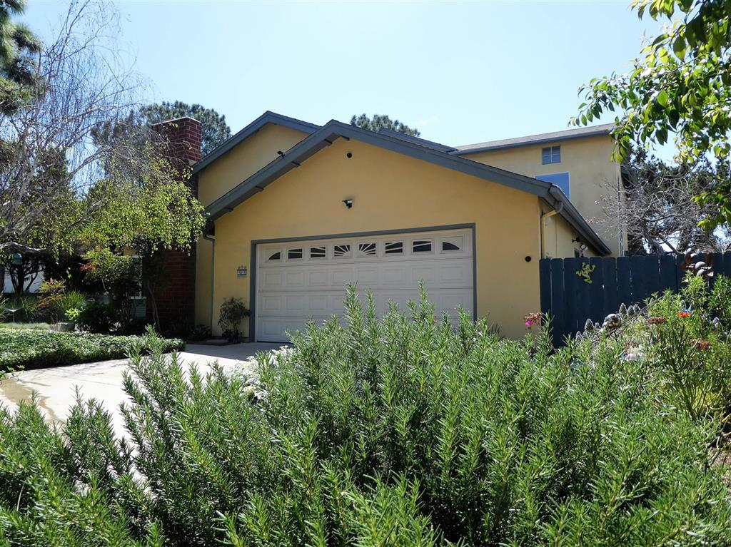 Olde Carlsbad modern Spanish 4 bedroom home for lease. This home is located on quiet cul-de-sac close to the beach with easy access to the Village, shopping and I-5. In addition to a living room with a fireplace, a dining room and great room, this house includes an upstairs loft. The loft has large windows that make it perfect for an office or private workout area. The kitchen has just been renovated with a new back splash and counter tops, refinished cabinets and stainless steel appliances. Neighborhoods: Carlsbad