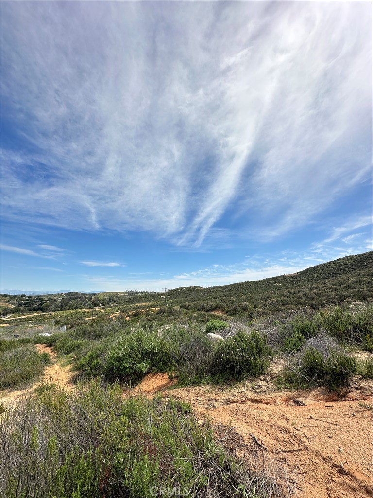 View Menifee, CA 92584 property