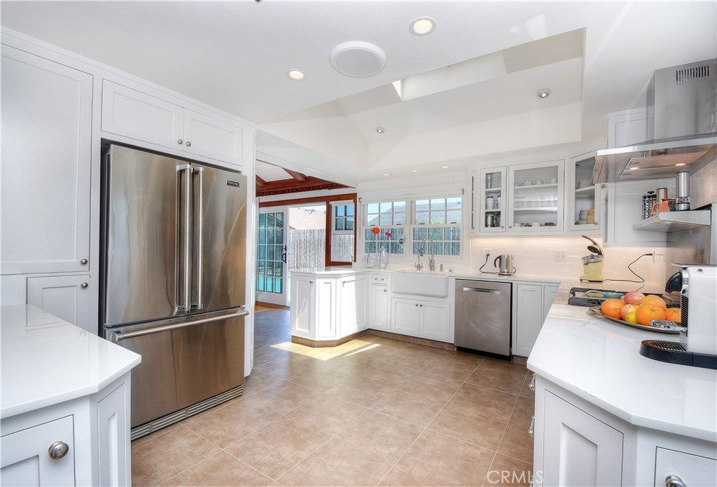 listing image 130724350635027530863