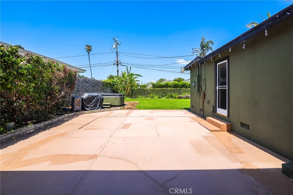 Santa Ana Heights Residential (SAHR) - Residential