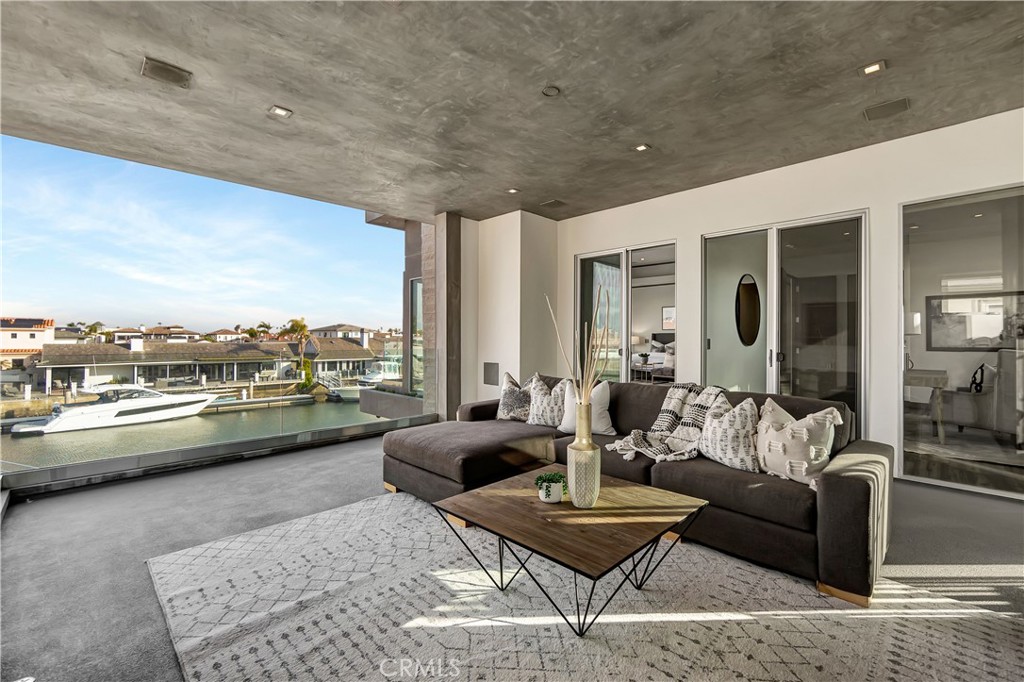 Admiralty Island (HADM) - Residential