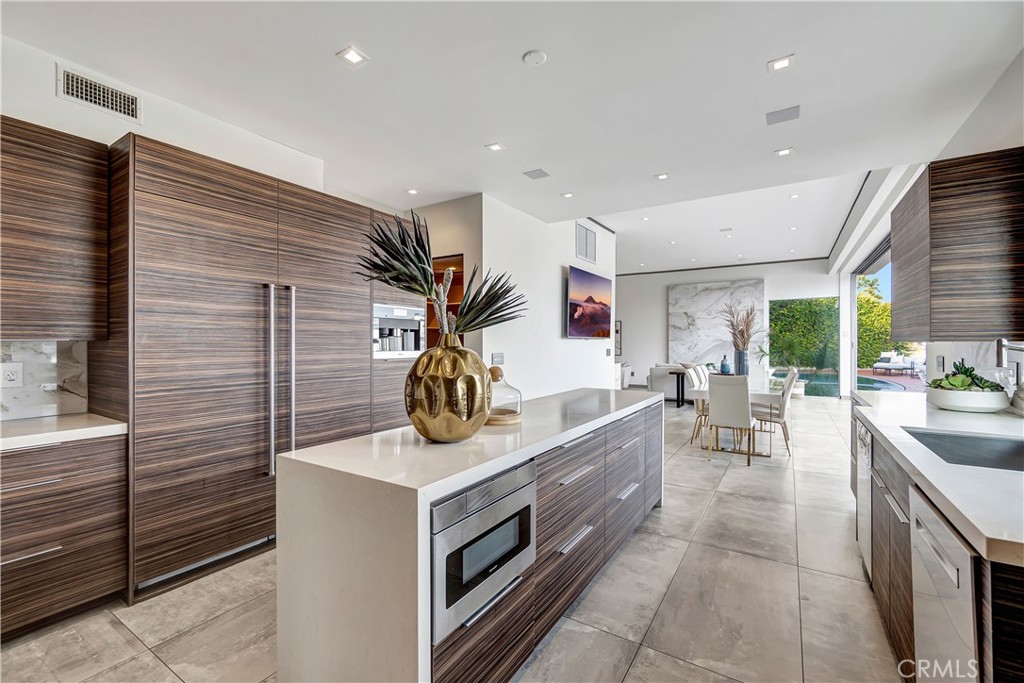 Admiralty Island (HADM) - Residential