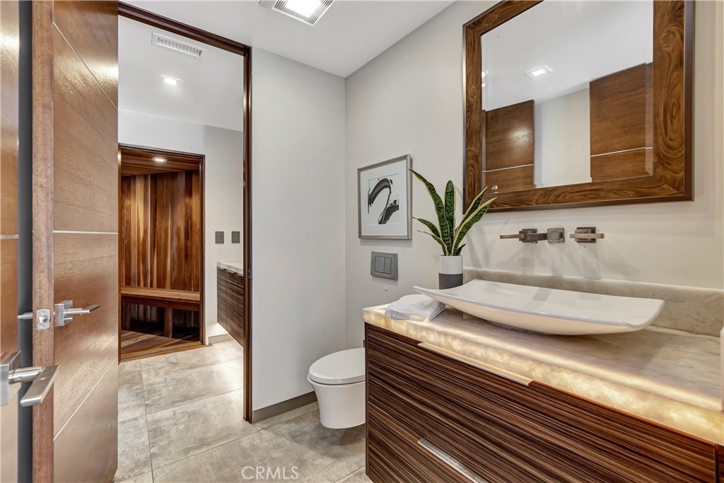 Admiralty Island (HADM) - Residential