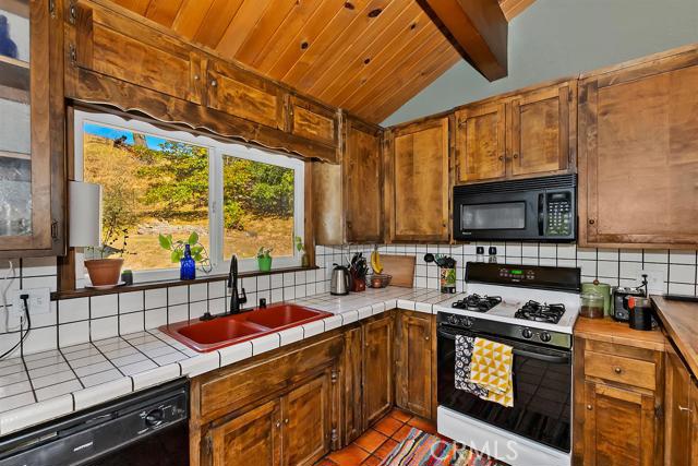 Crestline - Residential