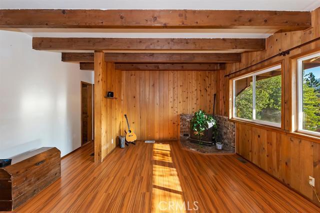 Crestline - Residential